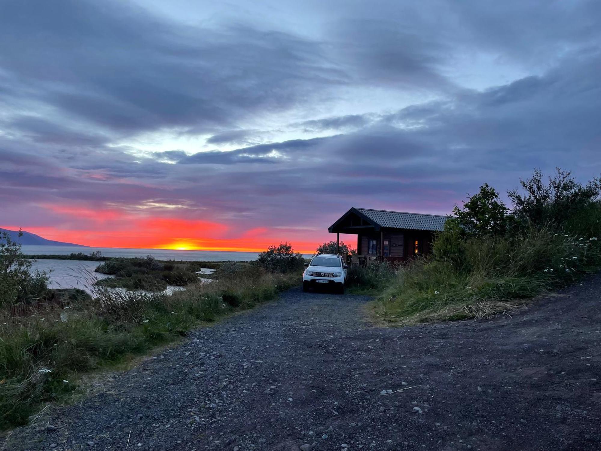 Kaldbaks-Kot Cottages Husavik Ngoại thất bức ảnh