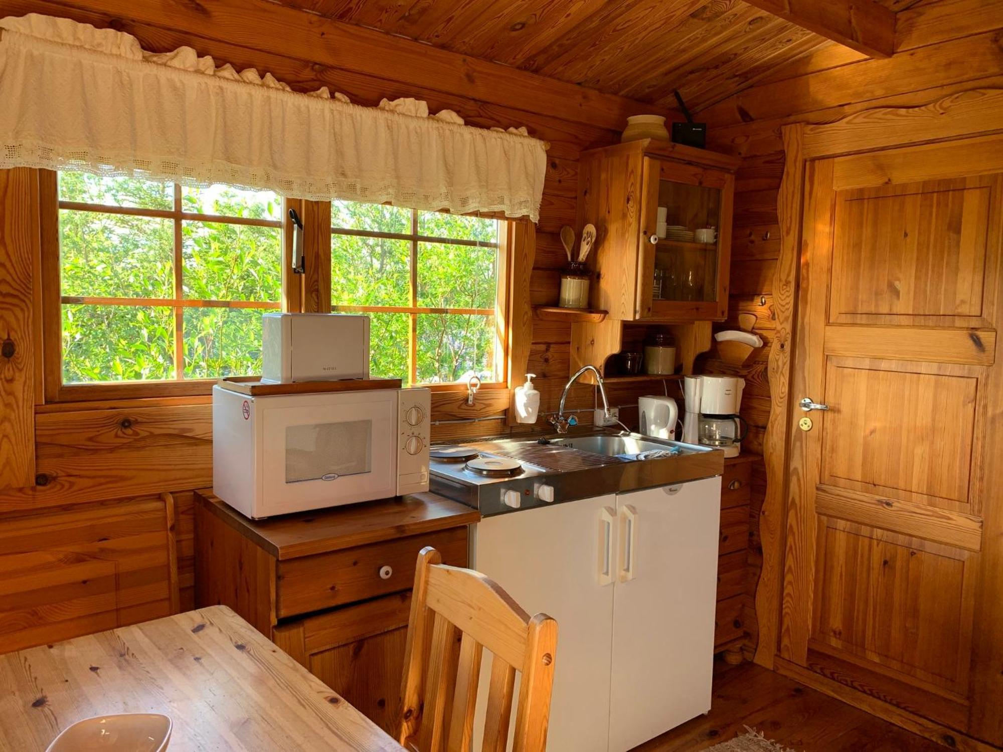 Kaldbaks-Kot Cottages Husavik Ngoại thất bức ảnh
