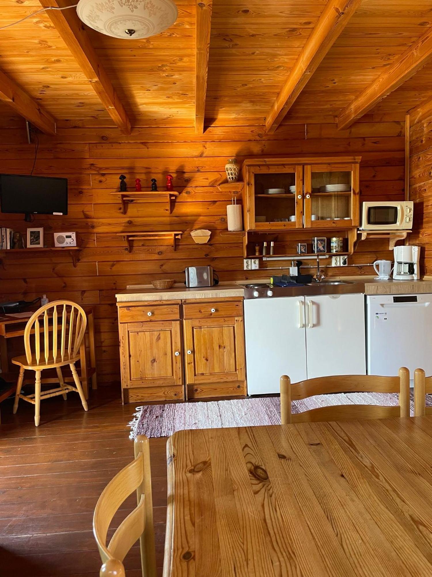 Kaldbaks-Kot Cottages Husavik Ngoại thất bức ảnh